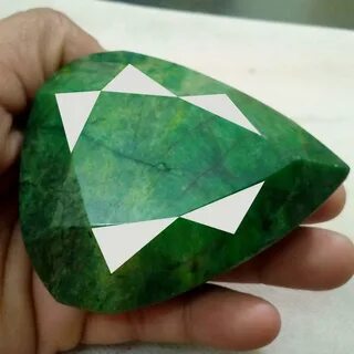 Старинное название изумруда