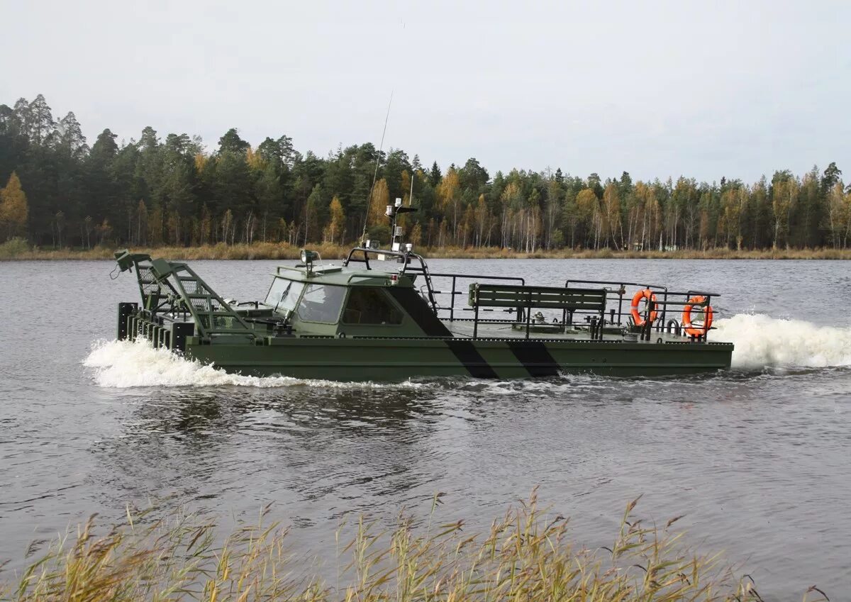 Буксирно-моторный катер бмк-225. Бмк-130, бмк-130м, бмк-130мл. Катер бмк-150. Бмк теплоход. Бмк 460 мт.