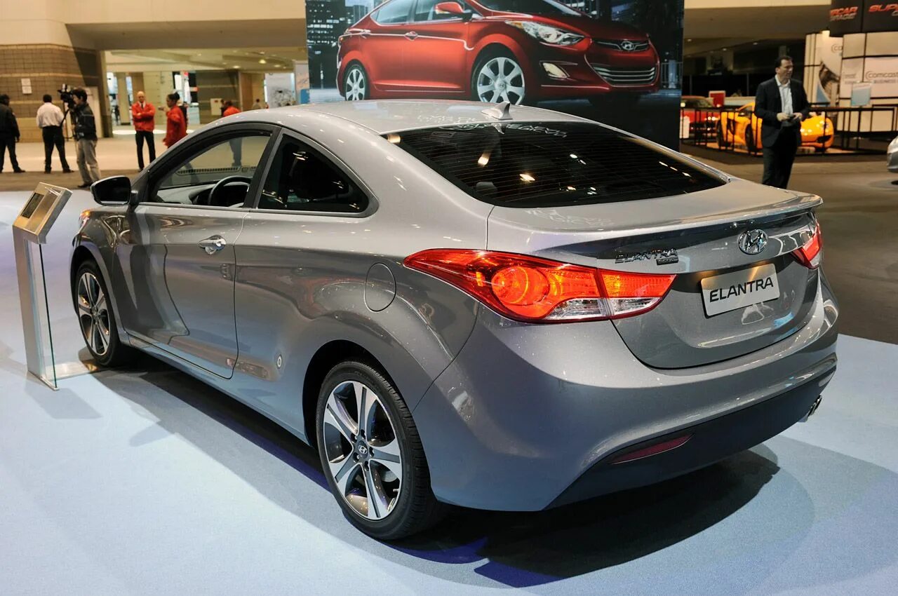 Hyundai elantra. Hyundai Elantra Elantra. Hyundai Elantra Coupe 2013. Hyundai Elantra 8. Hyundai Elantra 2024.