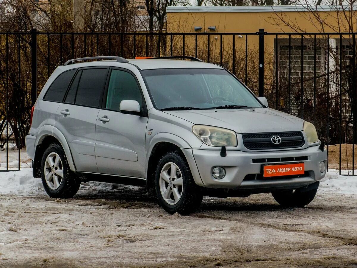 Рав 4 2 поколение. Toyota rav4 2 поколение. Тойота рав 4 второго поколения. Тойота рав 4 2 Рестайлинг. Тойота рав второе поколение