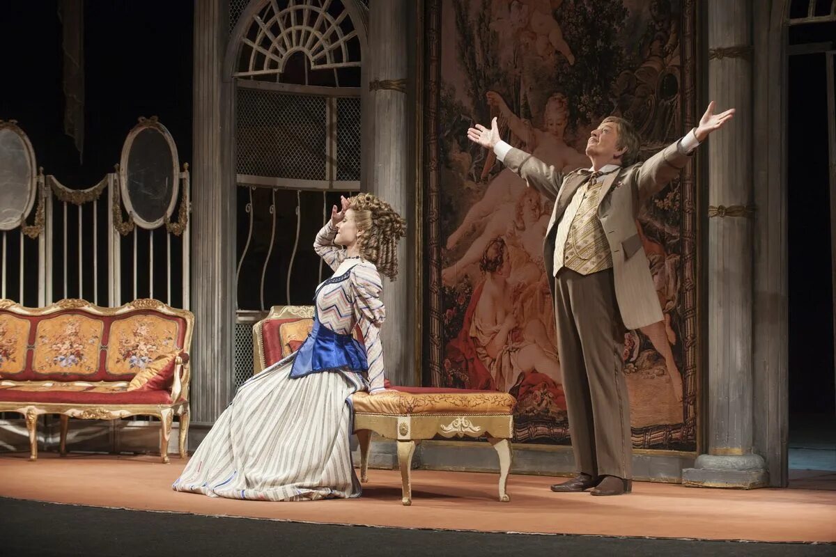 Спектакль был представлен. Спектакль был представлен. Горе от ума малый театр. Директор драматического театра нижний тагил. Спектакль был представлен.