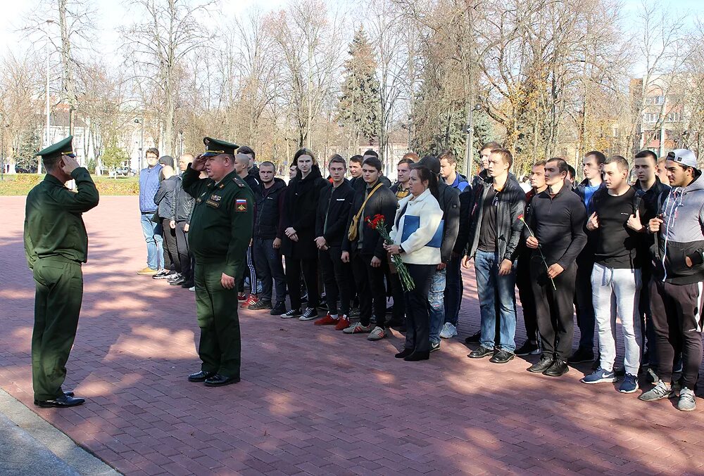 Военные новости брянской. Брянские призывники. Призывники Брянская область. Войска в Брянской области. Брянск армия.