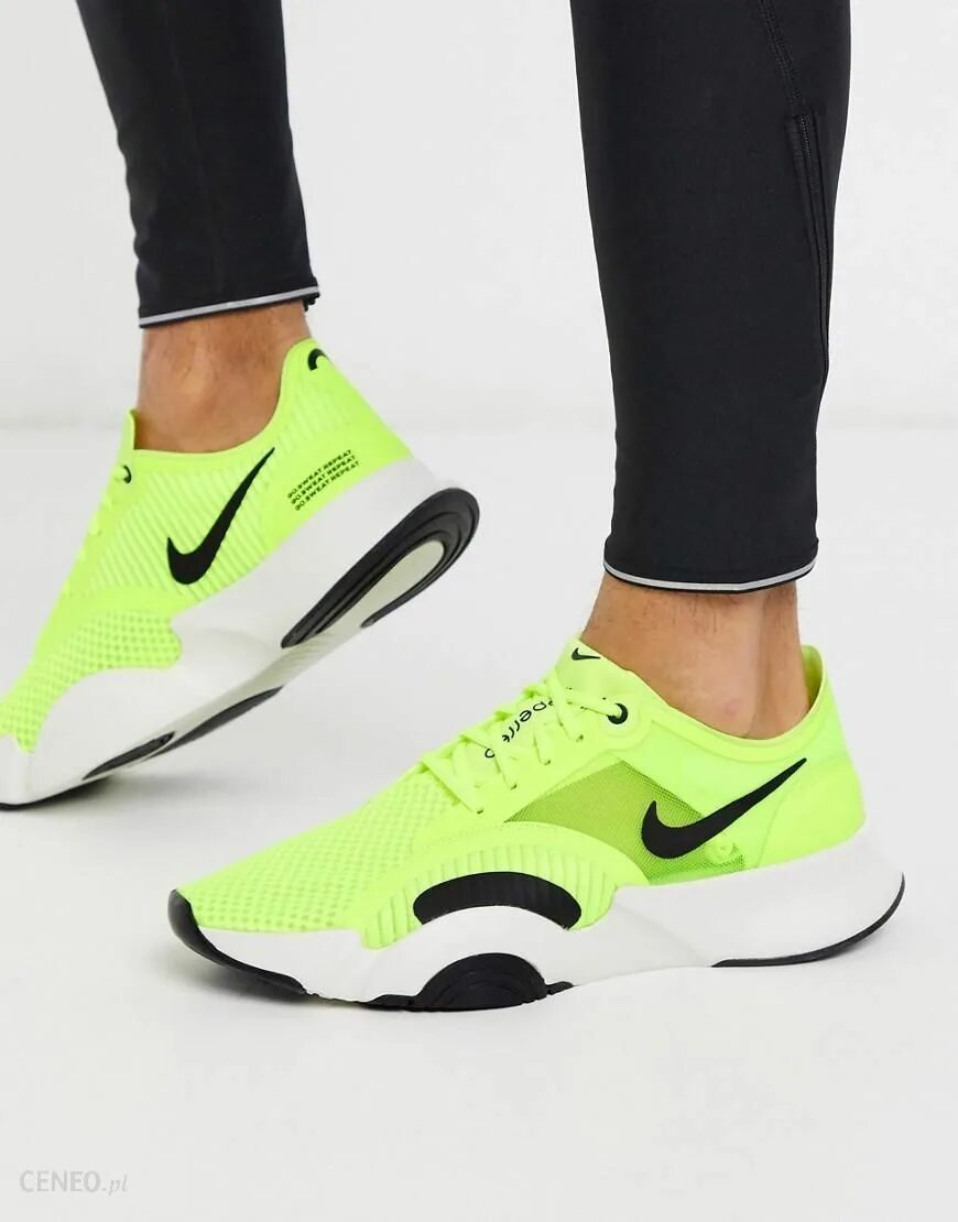 Кроссовки nike green. Кроссовки Nike SUPERREP go. Кроссовки Nike SUPERREP go зеленые. Найки зелëные кроссовки найк.