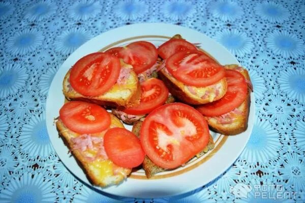 Бутерброды с помидорами и сыром - рецепт с пошаговыми фото