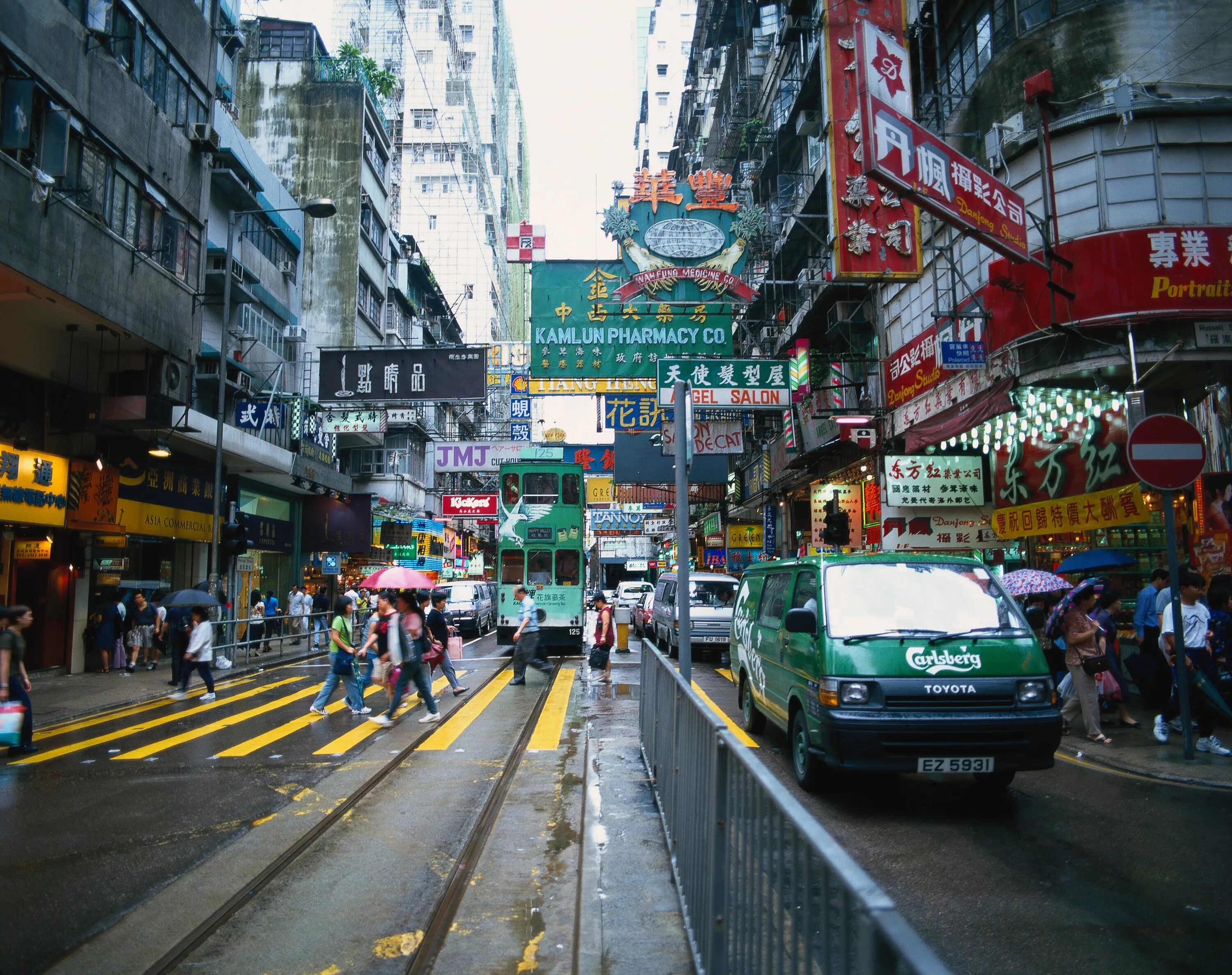 Чайна Таун Гонконг. Улица Шанхай-стрит Гонконг. Китай город Гонконг. Гонг Конг улицы. Travel streets