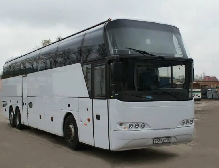 Автобус на 40 мест. Комфортабельный автобус краснодар. Автобусы 50 мест неоплан. Комфортабельный автобус краснодар. Комфортабельный автобус для школьников.