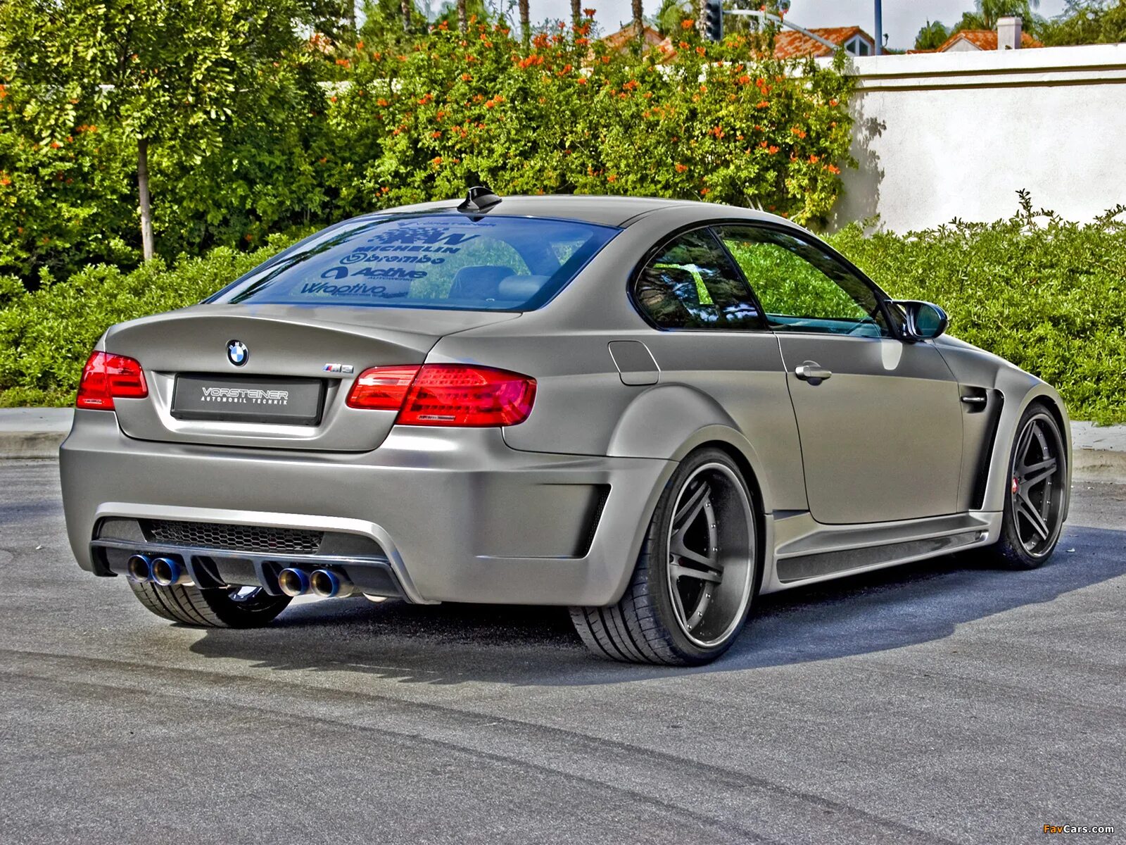 М3 ж. BMW m3 e92 купе. BMW m3 e92 2010. M3 e92 CSL. BMW m3 e92 v8.