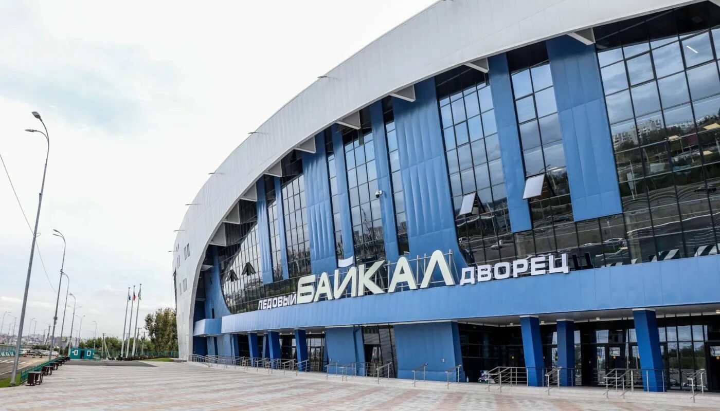 Апрель ледовый дворец. Ледовый дворец байкал иркутск. дворец айсберг иркутск. байкал арена иркутск каток. иркутский ледовый дворец айсберг.