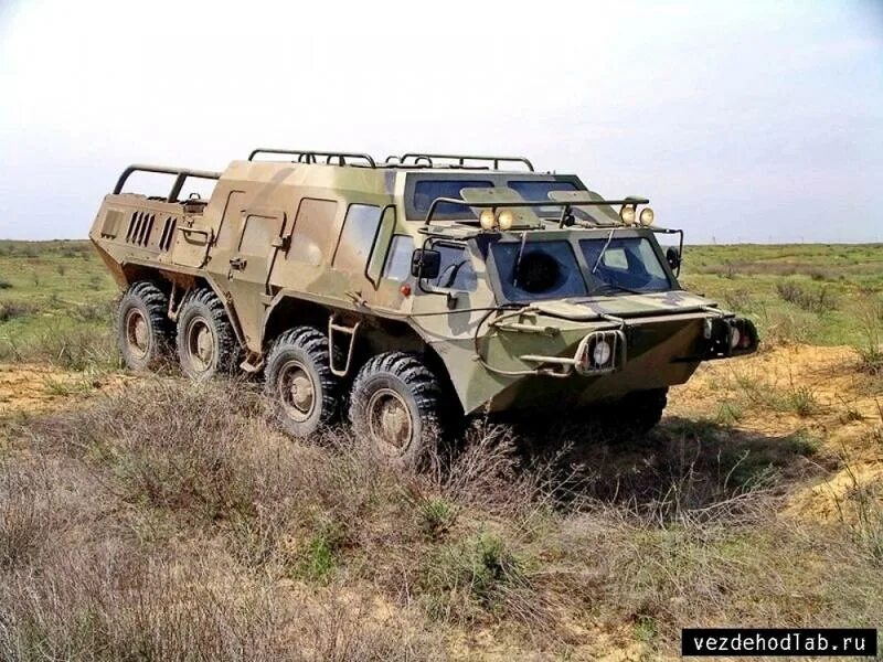 Вездеход газ-59037 (бтр-80) салон. Бтр-80 газ-5903. Газ бтр. Бтр-40 retrofit tni-ad/polri. Газ бтр.