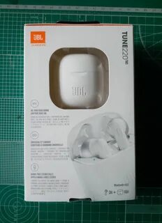 Беспроводные наушники jbl 220 tws