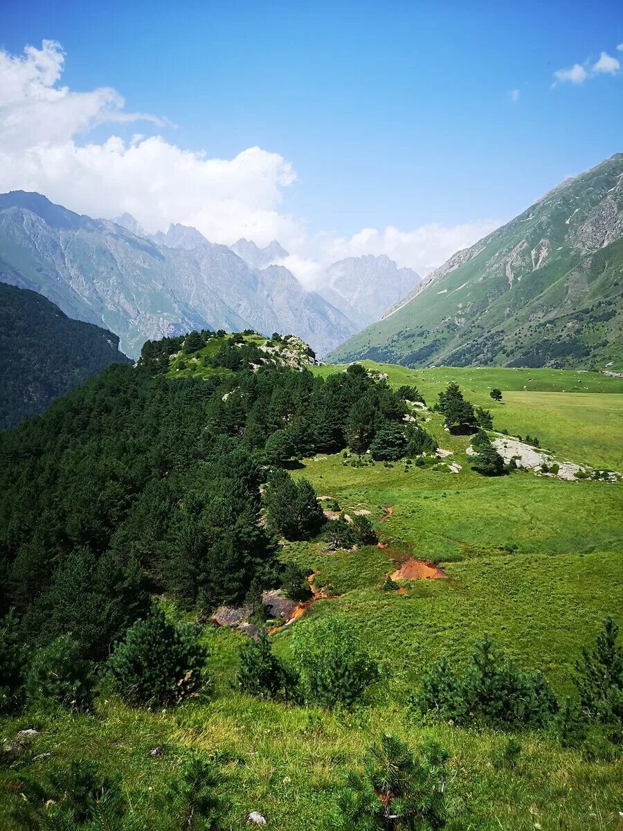 Кавказ Кабардино Балкария. Горы Кавказа Кабардино Балкария. Северный Кавказ КБР. Долина Кавказа КБР Чегем.