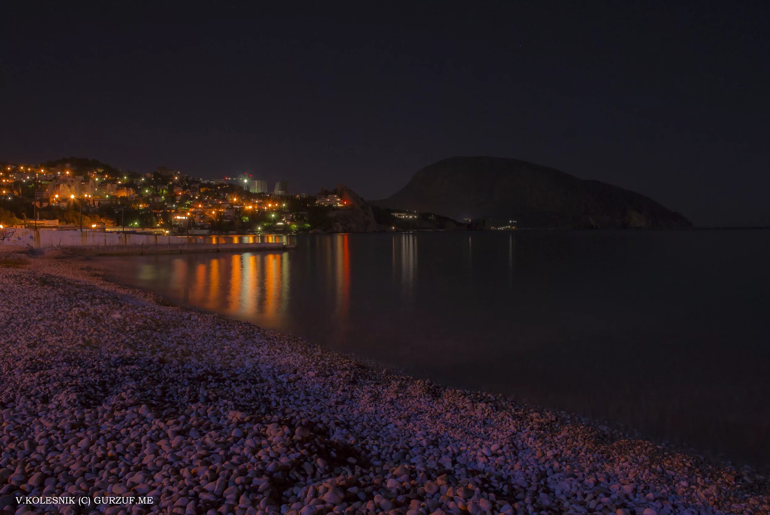 Гурзуф набережная вечером. Гурзуф ночью. Гурзуф вечером. Гурзуф ночью. Гурзуф ночью.