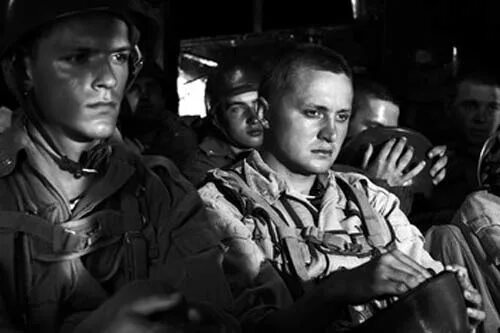 9 рота фильм. двд диск с фильмом шалун. 9 рота спн рввдку. бронников андрей - девятая рота. 9 рота читать.