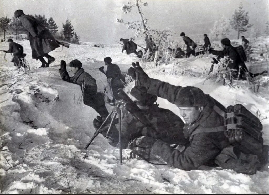 Сталинградская битва 1941-1942. Сталинградская битва 1942-1943 зима. Минометчики Сталинградская битва. Битва в Сталинграде 1942. 19 декабря 1941