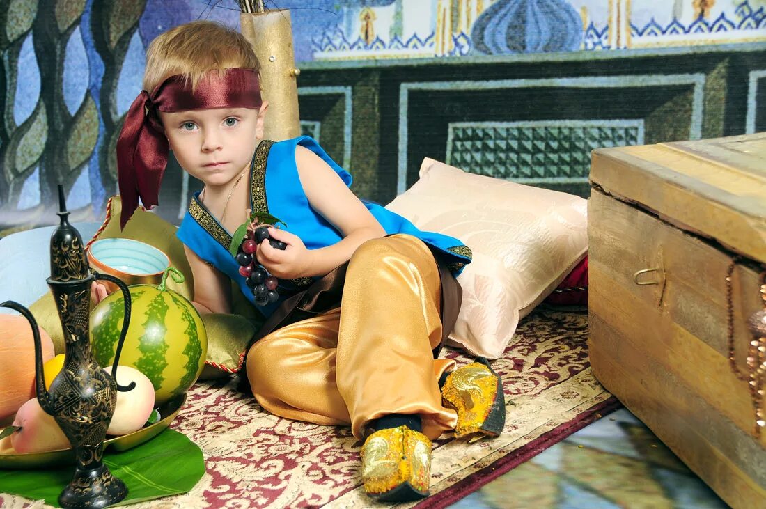 аграба алладин дворец. мальчик алладин. украшение утренника в стиле восточные сказки. восточные сказки детский сад. восточные сказки детский сад.