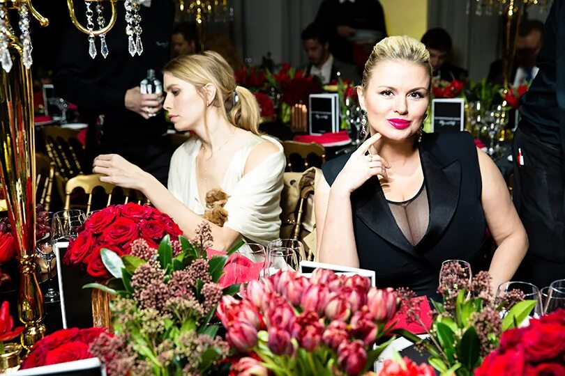 Светская хроника. Светская хроника шоу бизнеса. Светская вечеринка. Светская тусовка. Светская хроника шоу бизнеса.