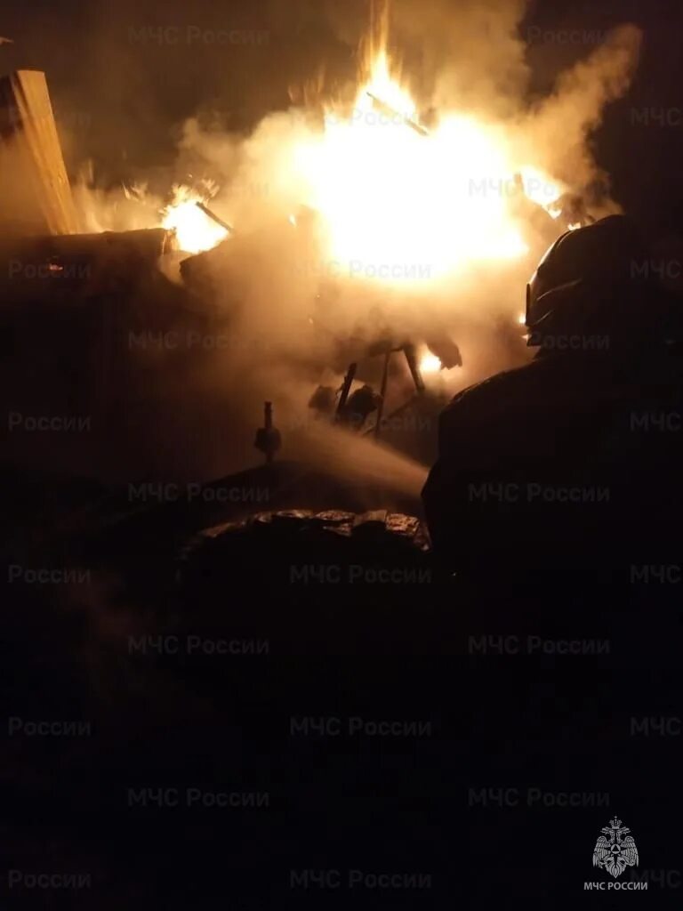 Пожар 26 апреля. Пожар фото. Пожар сосьва 2023. Пожар картинки. Пожар в новый год.