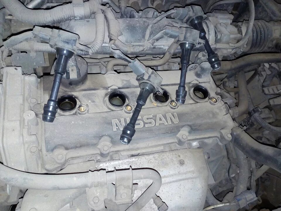 Замена бензин ниссан икстрейл. Свечи nissan x trail 2005 года qr 20. ниссан икстрейл т30 свечи зажигания. свеча зажигания ниссан х-трейл т32 2.0. ниссан х-трейл т30 2.0 qr20de.