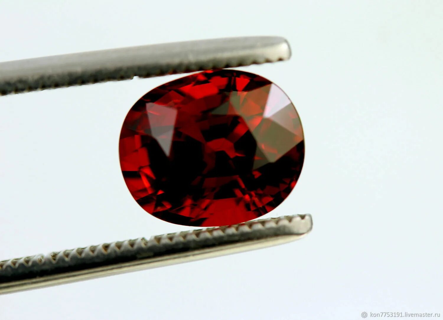 Гранатовая 5. Гранатовая 5. Кольцо с красным агатом. Гранат 6х11 кабошон. Гранат родолит камень.