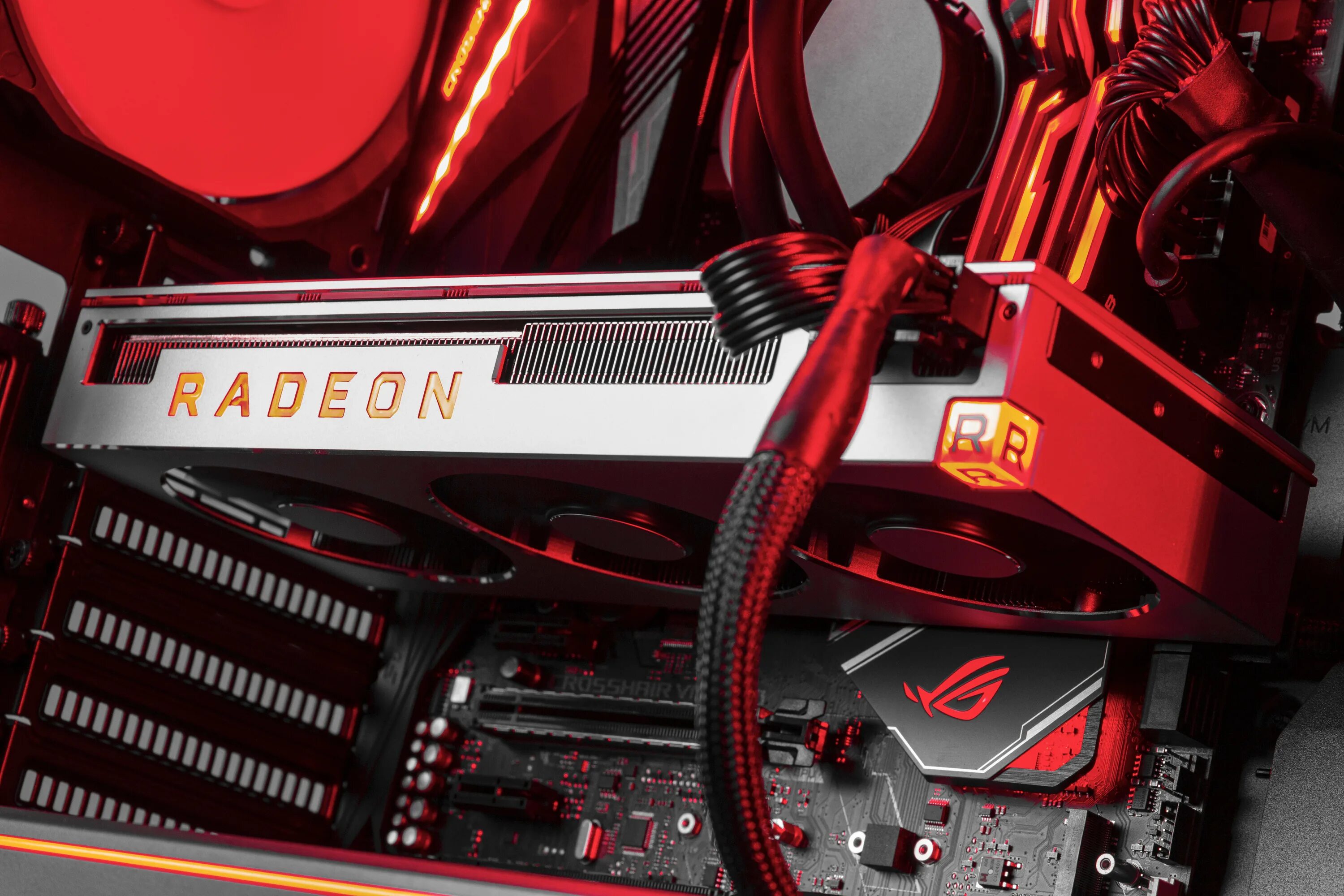 Ноутбук амд радеон. AMD Radeon VII 16gb. AMD Radeon RX 6800m. Видеокарта AMD Radeon Vega 7. MSI AMD Radeon VII.