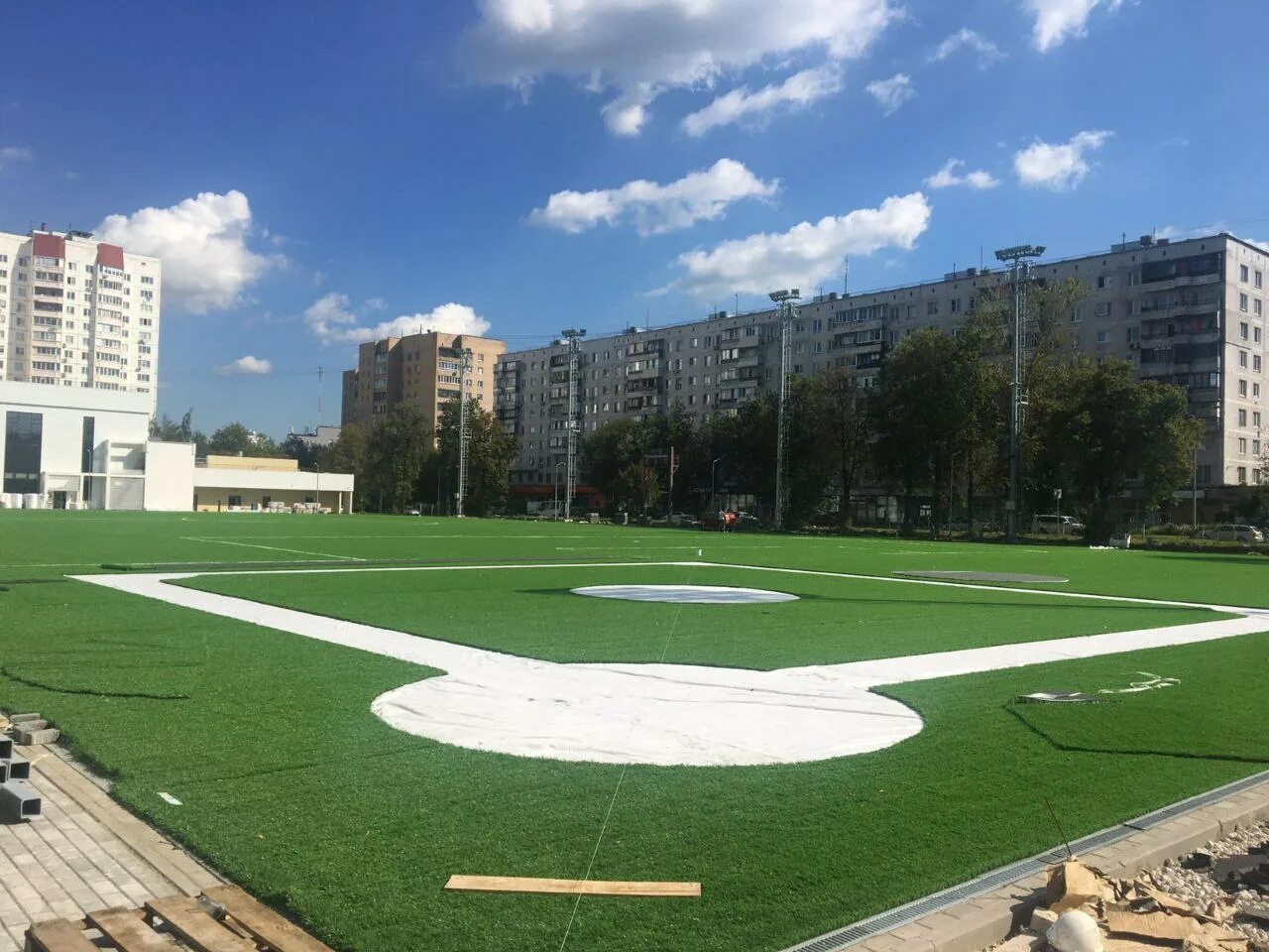 Стадион балашиха. Школа 27 балашиха стадион. Каток криогенмаш балашиха. Стадион метеор балашиха. Стадион криогенмаш улица пушкинская 18 балашиха.