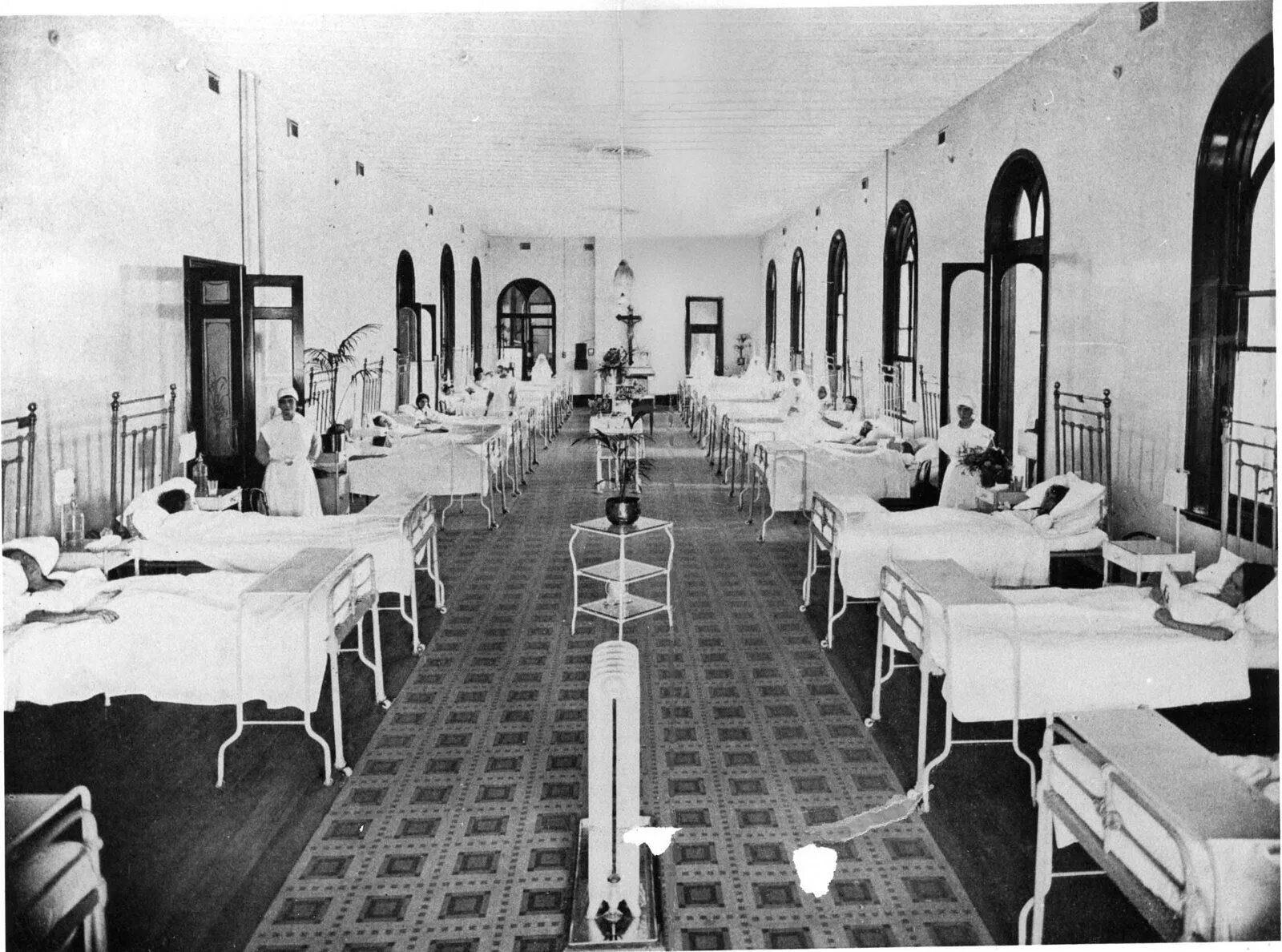 З госпиталь. Госпиталь в Англии 18 век. Госпиталь Викторианская Англия. Госпиталь в Глазго 19 век.