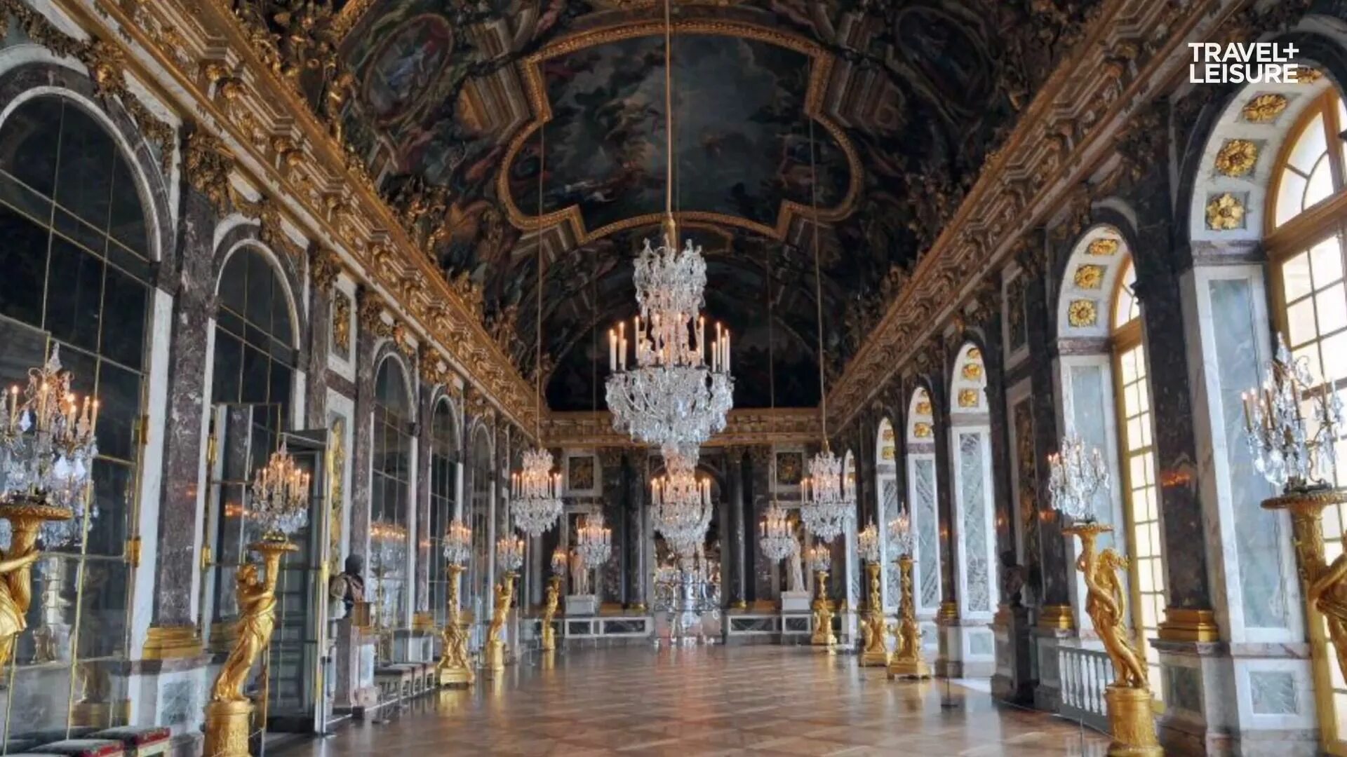 Версальский дворец Версаль Барокко. Зеркальная галерея Версальского дворца. Франция Версальский дворец внутри. Зеркальный зал Версальского дворца.