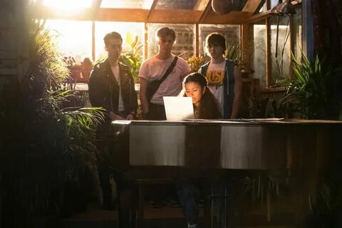 Джули и призраки 2
