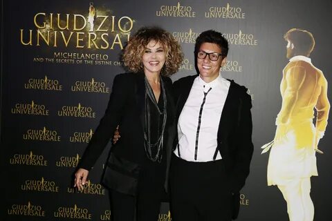 La torta nuziale di Imma Battaglia ed Eva Grimaldi: "Sarà semplice e t...