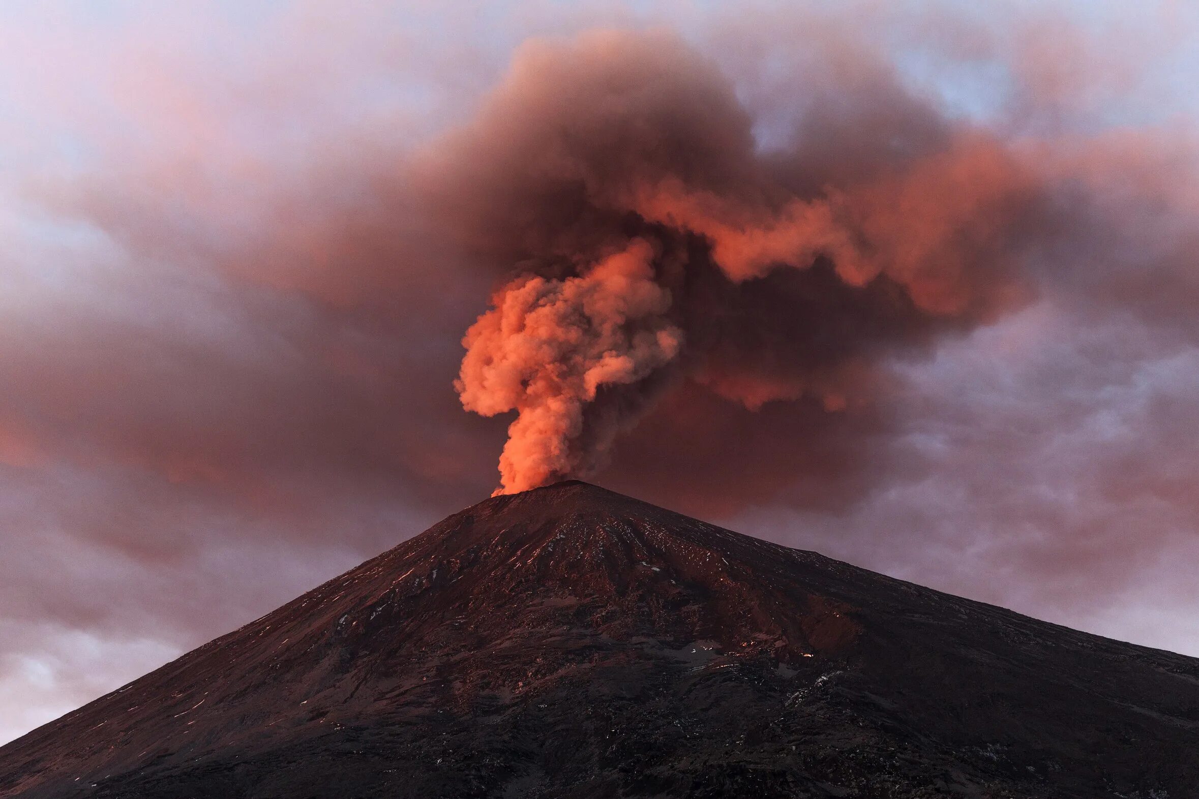 Извержение вулкана на камчатке. Вулкан суфриер хиллс. Вулкан эль мисти извержение. Время вулкана. Суфриер (сент-винсент).