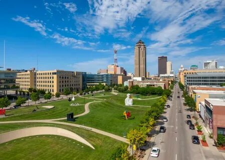 Des moines