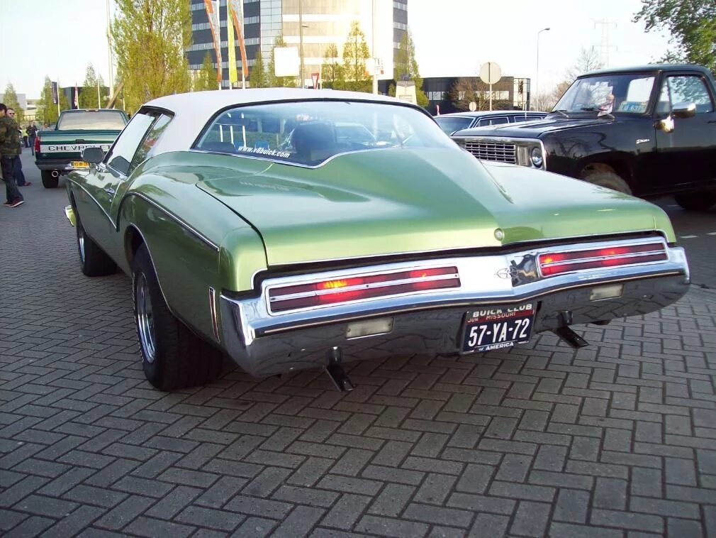 0 csl 1971. Buick riviera 1971-1973. Buick rivera 1973. Chrysler valiant charger 1973. Isuzu bellett 1966.