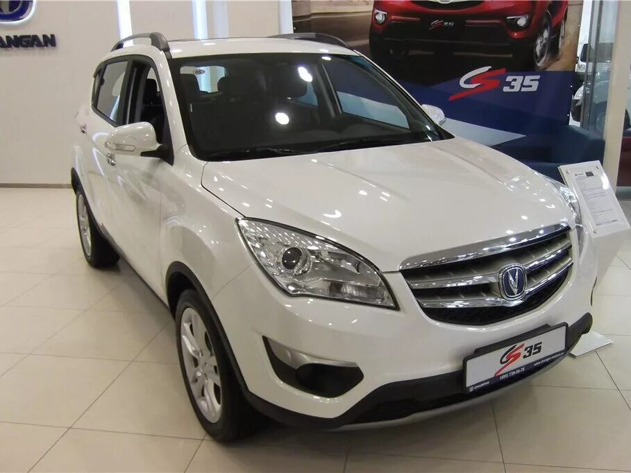 Changan cs35 2013-2023. Changan cs35 2013. Чанган 35 белый. Changan cs35 2015.