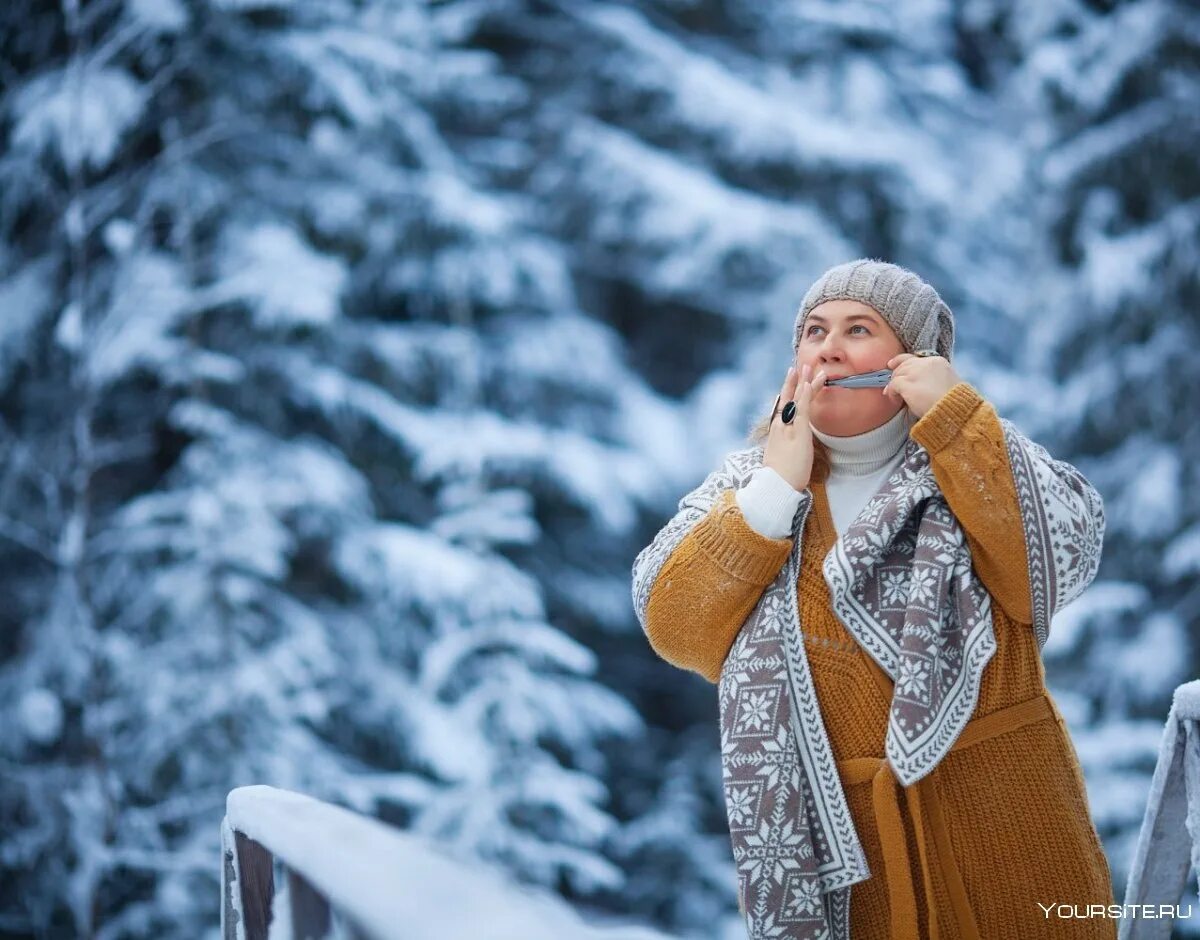 Ханты мансийск служба. Уфнс россии по югре. Архивная служба югры ханты-мансийск фото. Храм в ханты-мансийске воскресения христова. Лицензия образования хмао.