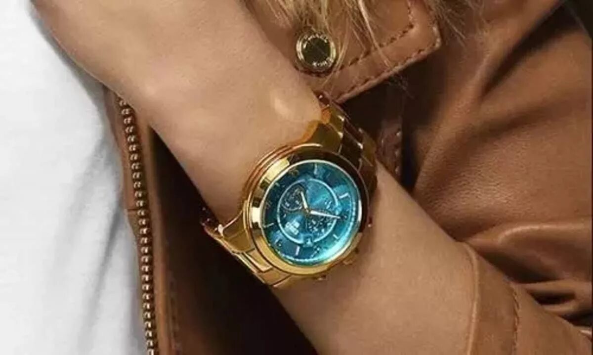 Модель м часов. Часы Michael Kors 5815. MK-8315 часы Michael Kors. Michael Kors mk5815 часы.