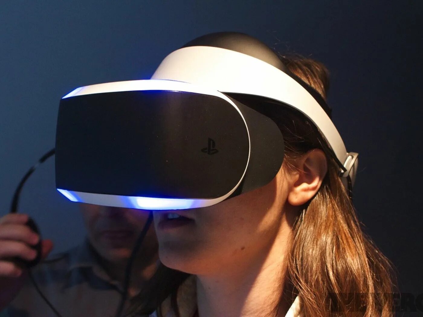 Окулус шлем. Logitech VR очки. Очки виртуальной реальности Apple 2023. Шлем виртуальной реальности Sony.