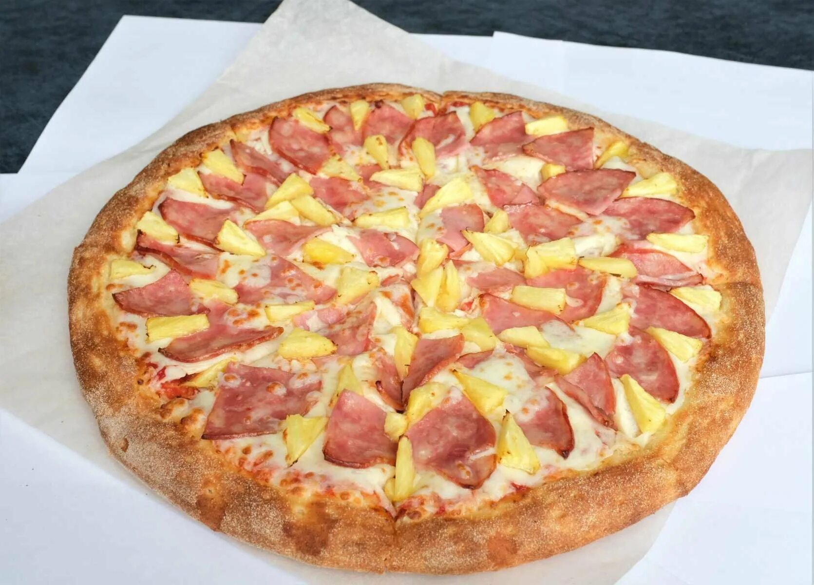 Крутая пицца. Panpizza. Пан пицца. Пицца пепперони пицца хат. Panpizza.