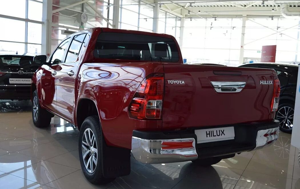 Red Toyota Hilux. Тойота Хайлюкс красная. Эксклюзив блеск Тойота Хайлюкс. Красный Хилюкс 4.