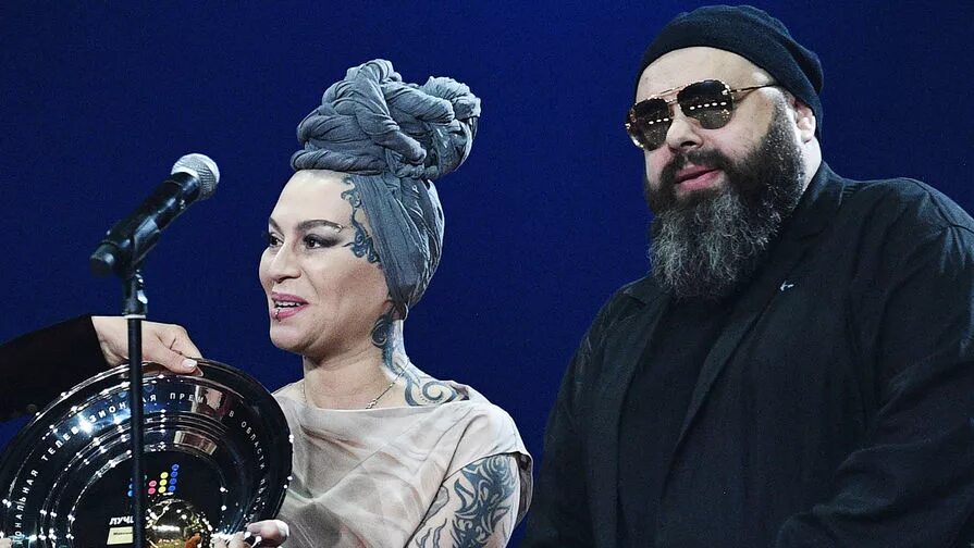 баста - прощай, любимый город. наргиз и баста прощай любимый город. любимая песня наргиз. любимая песня наргиз. наргиз закирова фадеев вдвоем.