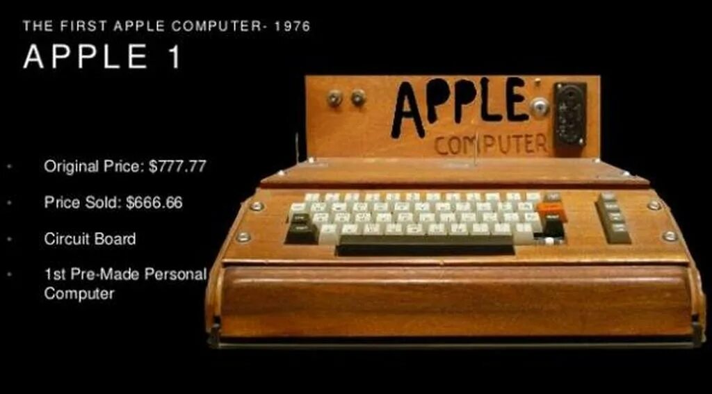 First apple. Apple 1 компьютер. Apple i 1976. Apple i компьютер 1976. Самый первый компьютер Apple 1.