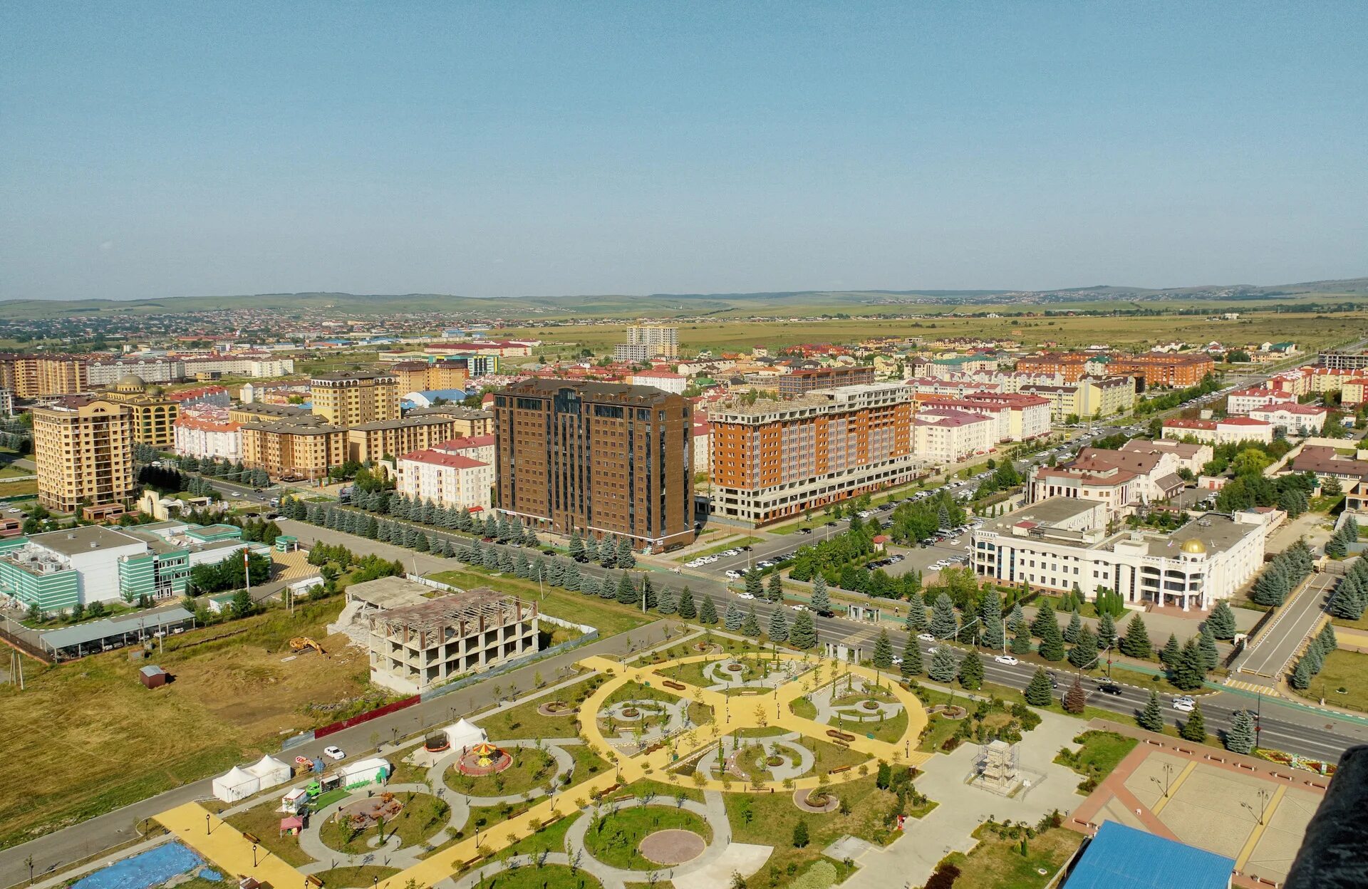 Магас город где. Магас город 2022. Столица Ингушетии Магас. Город Магас 2023. Магас фото города 2022.