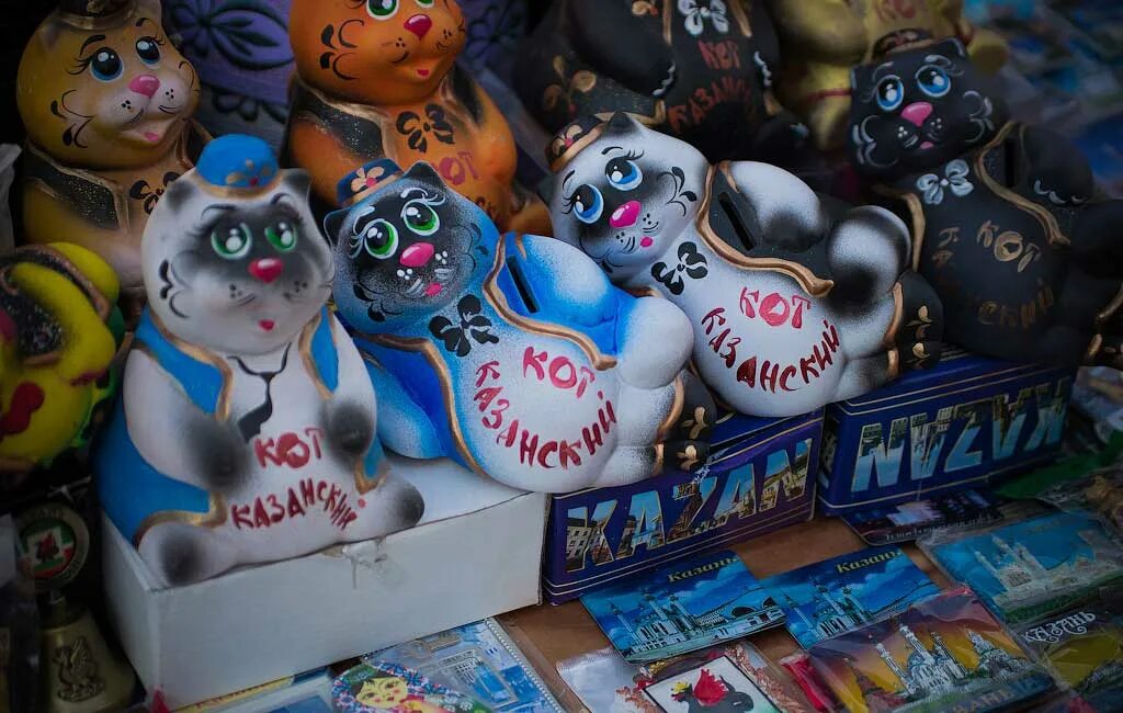 магниты сувенирные казань. магнитик из казани. магнитики казань сувенирные. национальные сувениры казани. сувенирная тарелка казань.