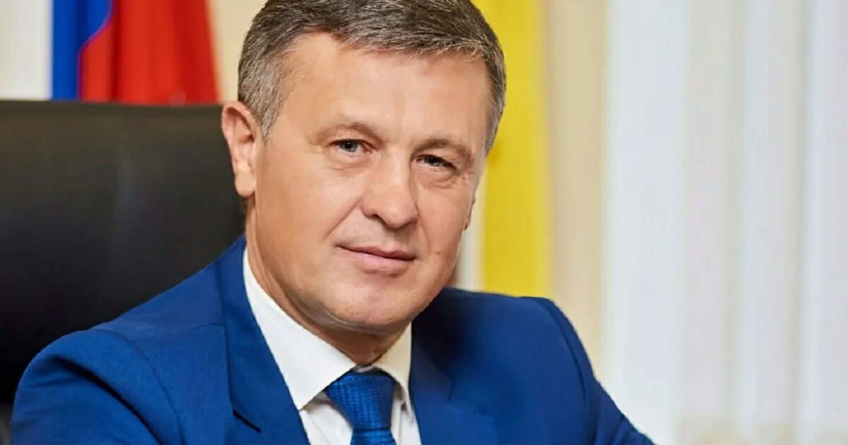 Место министр. Место министр. Место для дебатов. Парламент не место для дискуссий кто сказал когда. Курманов мидхат министр юстиции.