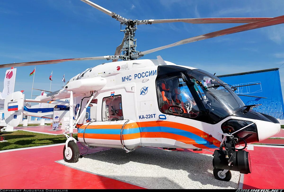 Рф 26 8. Ка-226т вертолет МЧС. Ка-226 Макс 2021. Ка-226 Газпромавиа. Ка-226 вертолёт МЧС.