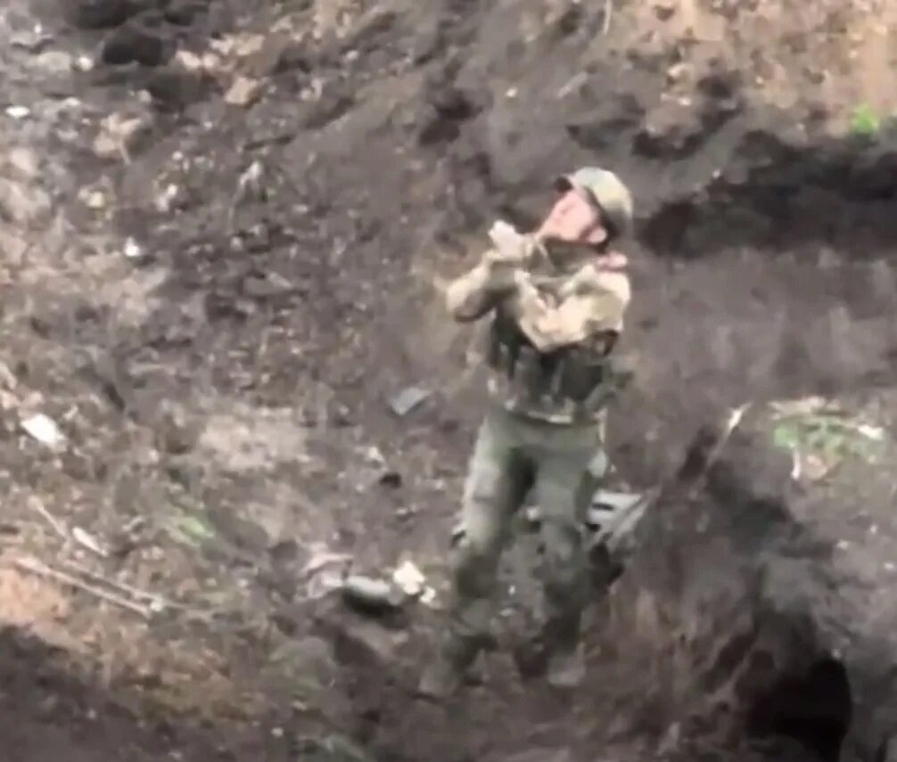 Российский солдат. Полковник российской армии. Бригады под бахмутом. Чвк факел. 128-я горно-штурмовая бригада всу.