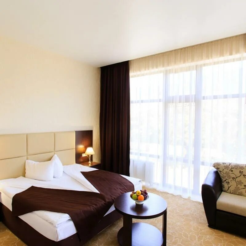 луначарского, 133а, геленджик. отель калифорния геленджик, ул. луначарского 133 геленджик калифорния. отель калифорния 3. луначарского 133 геленджик калифорния.