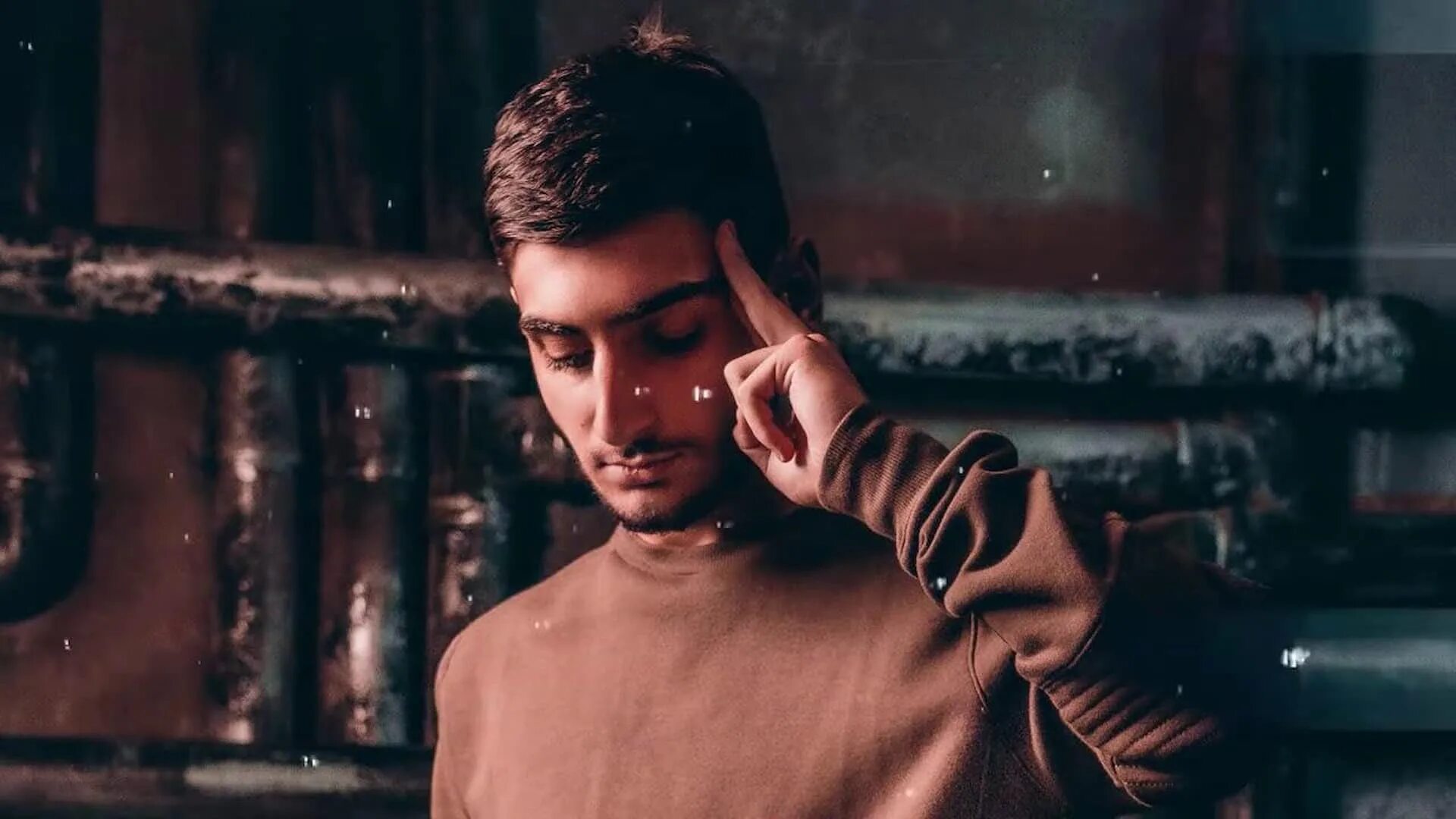Хчо мой дикий сад крылья вороны. Xcho певец. Xcho хачо дунамалян. Хчо самара концерт. Xcho voroni.