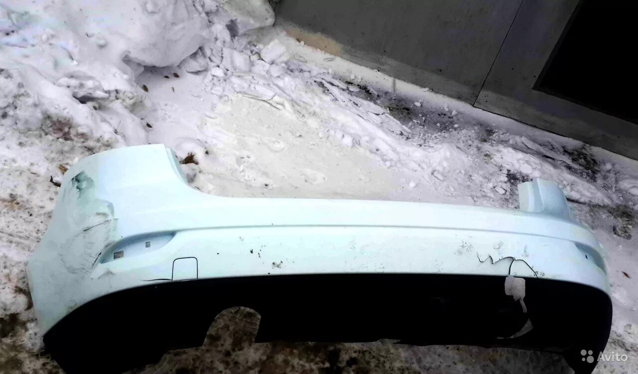 Лансер 10 красный битый бампер. Треснутый бампер. Баги сломанный бампер. Разбитый бампер. Бампер приора 2 перед кварц.