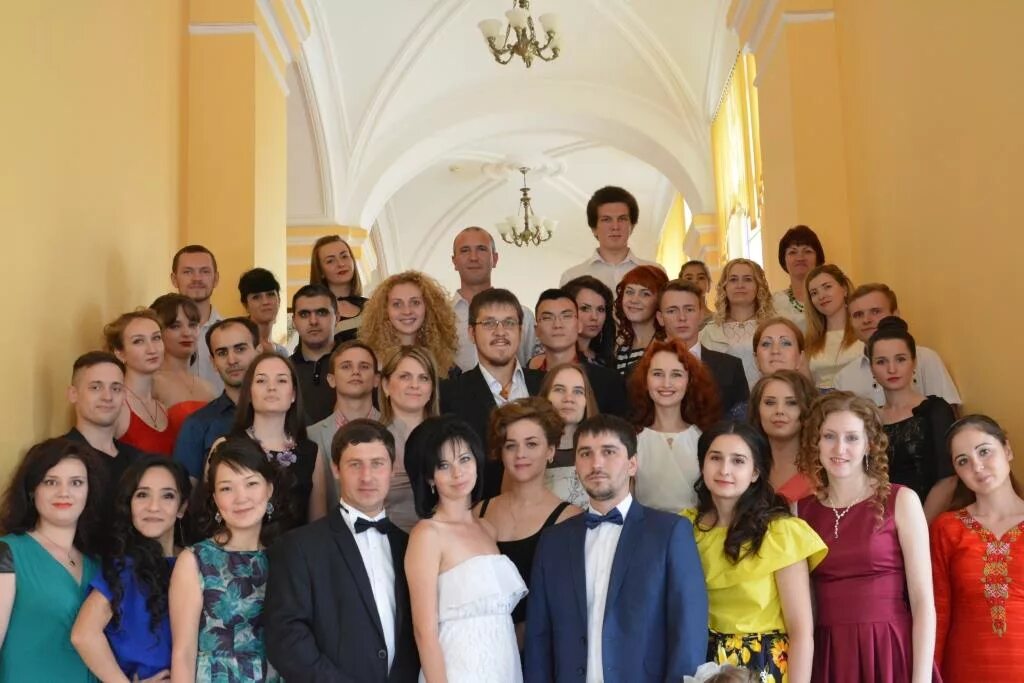 фортепианный факультет консерватории. астраханская государственная консерватория выпускники. консерватория выпускники. выпуск ннгк им глинки-2016. оркестровый факультет консерватории.