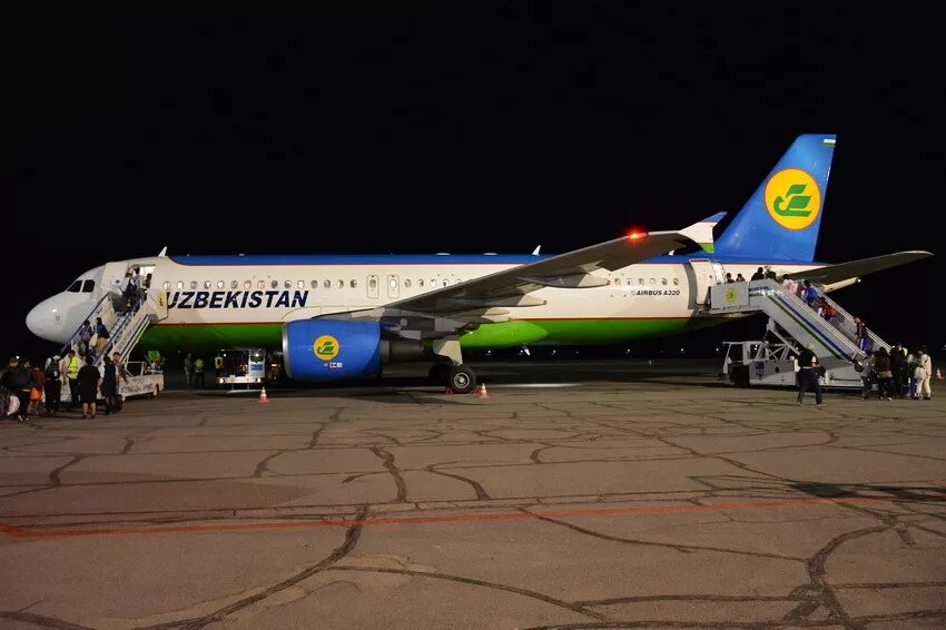 Боинг 787-8 узбекские авиалинии. Самолет узбекистан хаво йуллари аэробус 320 нео. Аэропорт домодедово uzbekistan airways. Боинг 737 узбекские авиалинии. Аэропорт ташкент хаво йуллари.